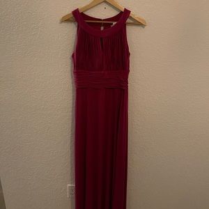 Long dress burgundy short sleeve size 12 from top to bottom 59”